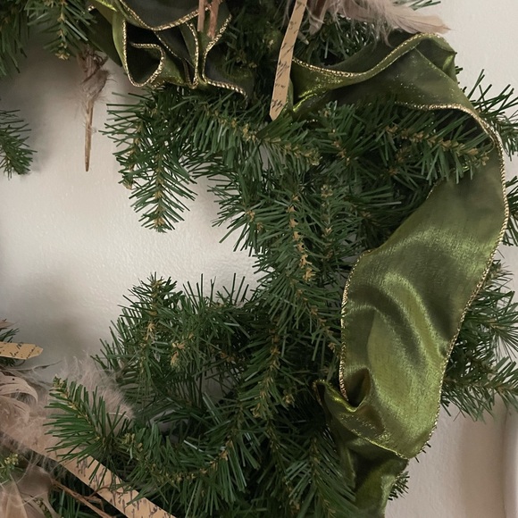 Rustic Wildlife Winter Wreath 17” by 19” Holiday Christmas - Picture 4 of 10